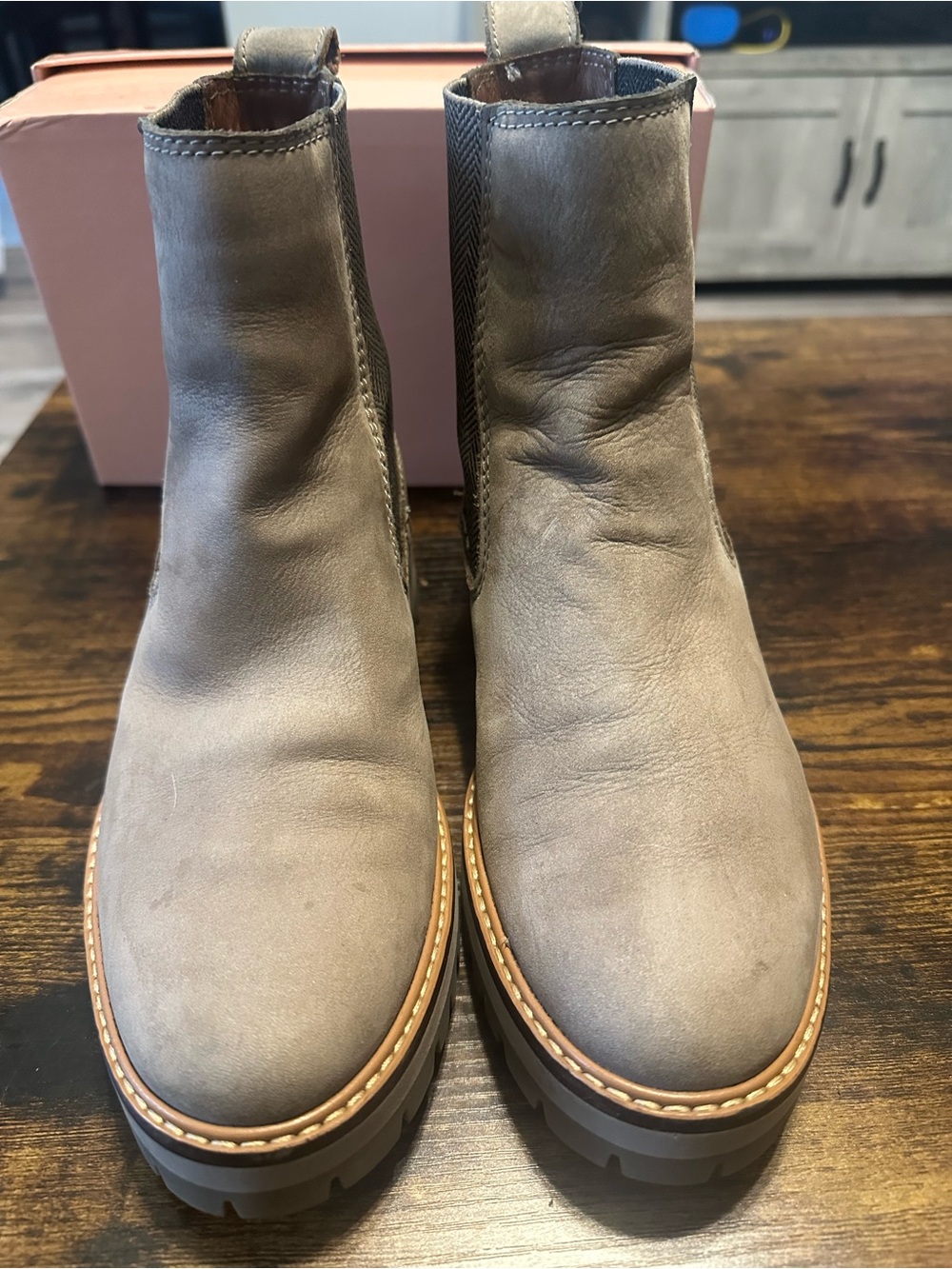 Timberland Taupe Leather Chelsea Ankle Boots